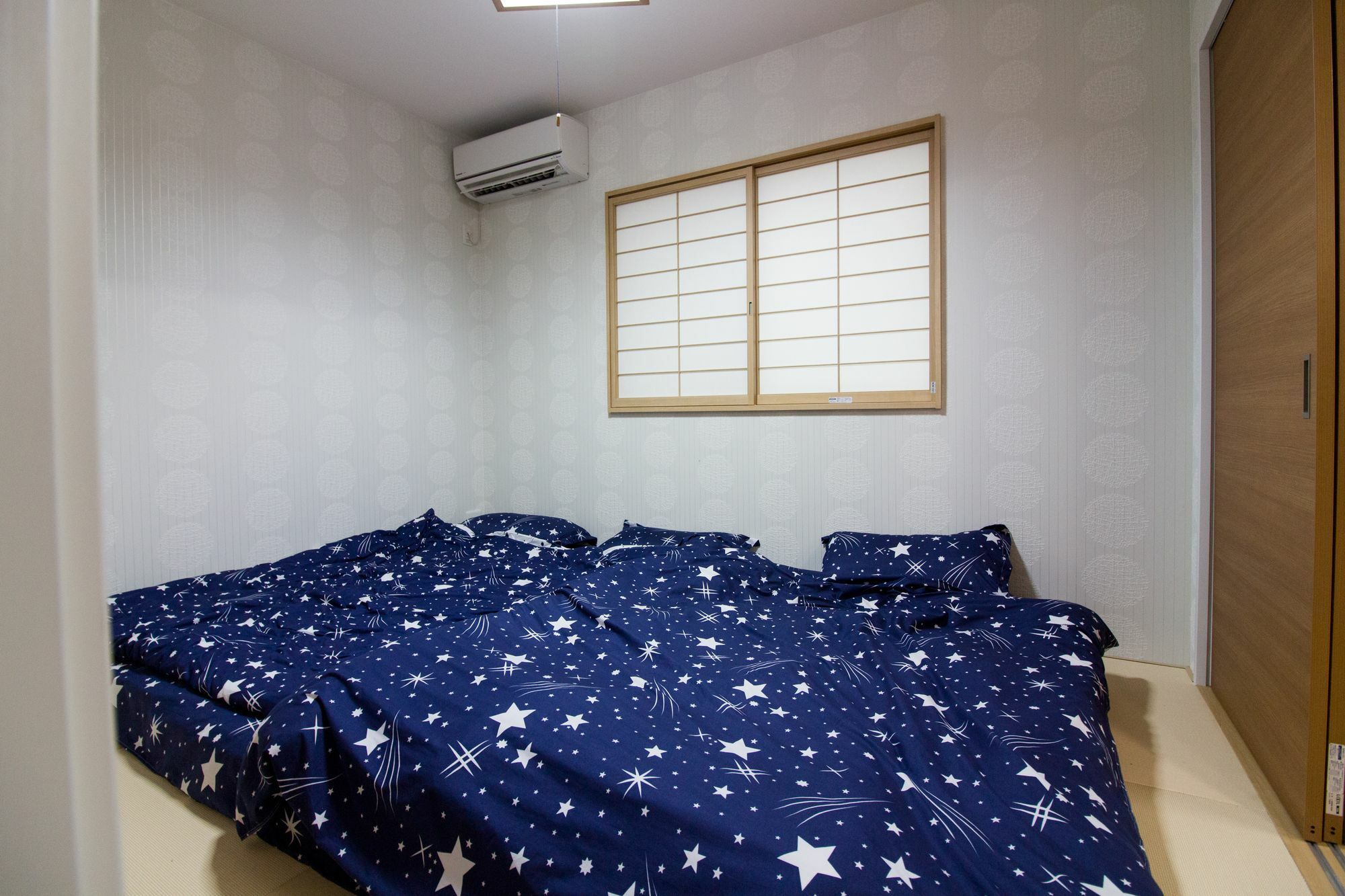 Sdy Hostel Sd Osaka Buitenkant foto